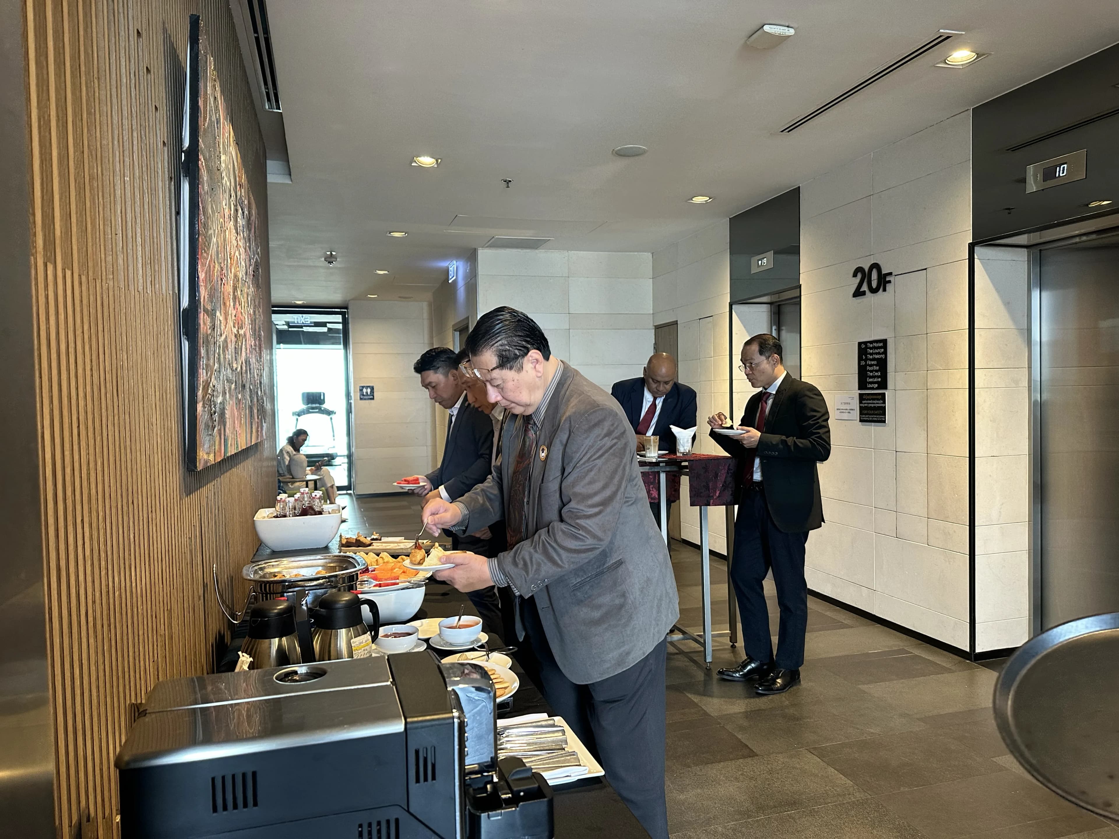2nd-IAB-meeting-06.webp