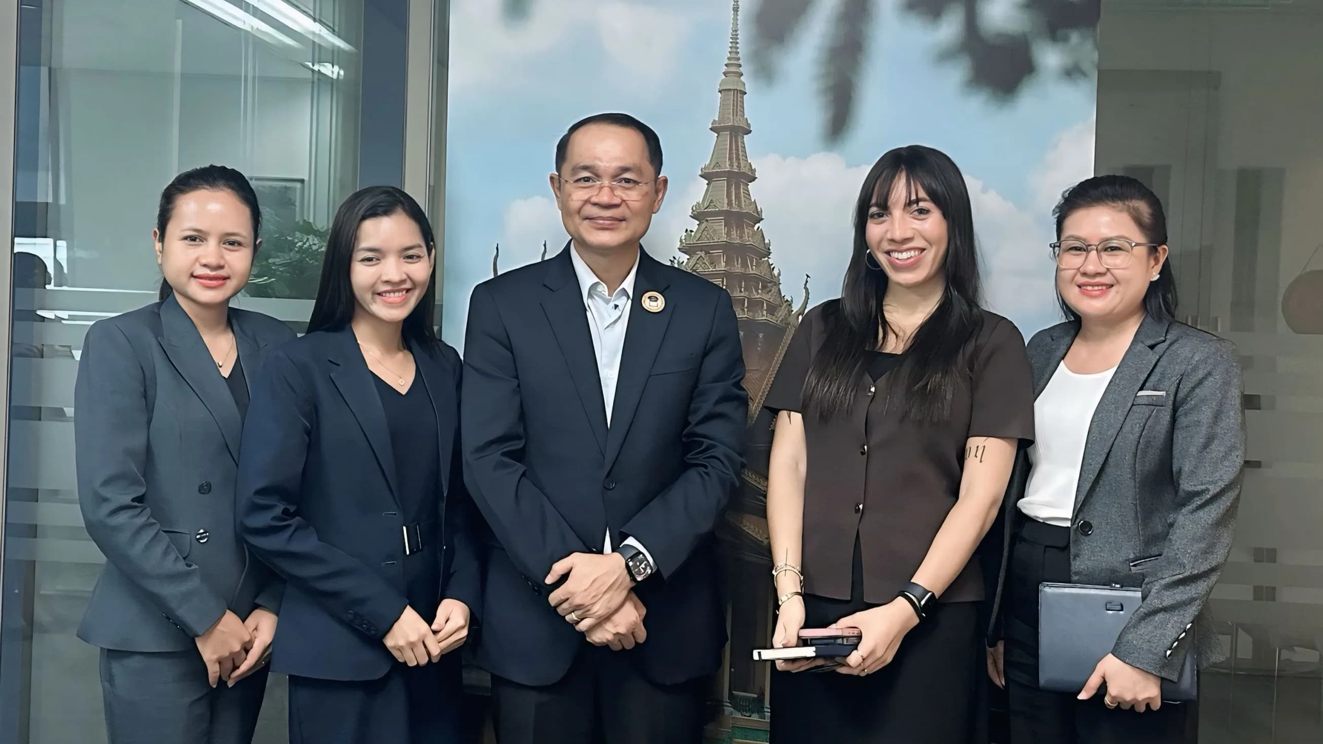 EAMU Visits Rosewood Phnom Penh to Check In Hospitality and Tourism Management Interns