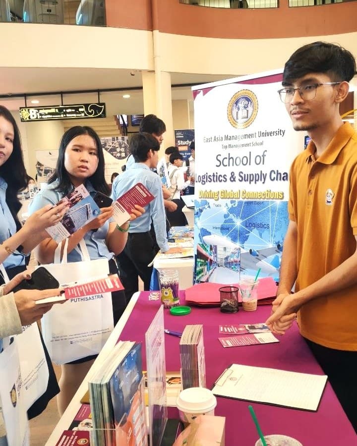 siem-reap-university-expo-05.jpg