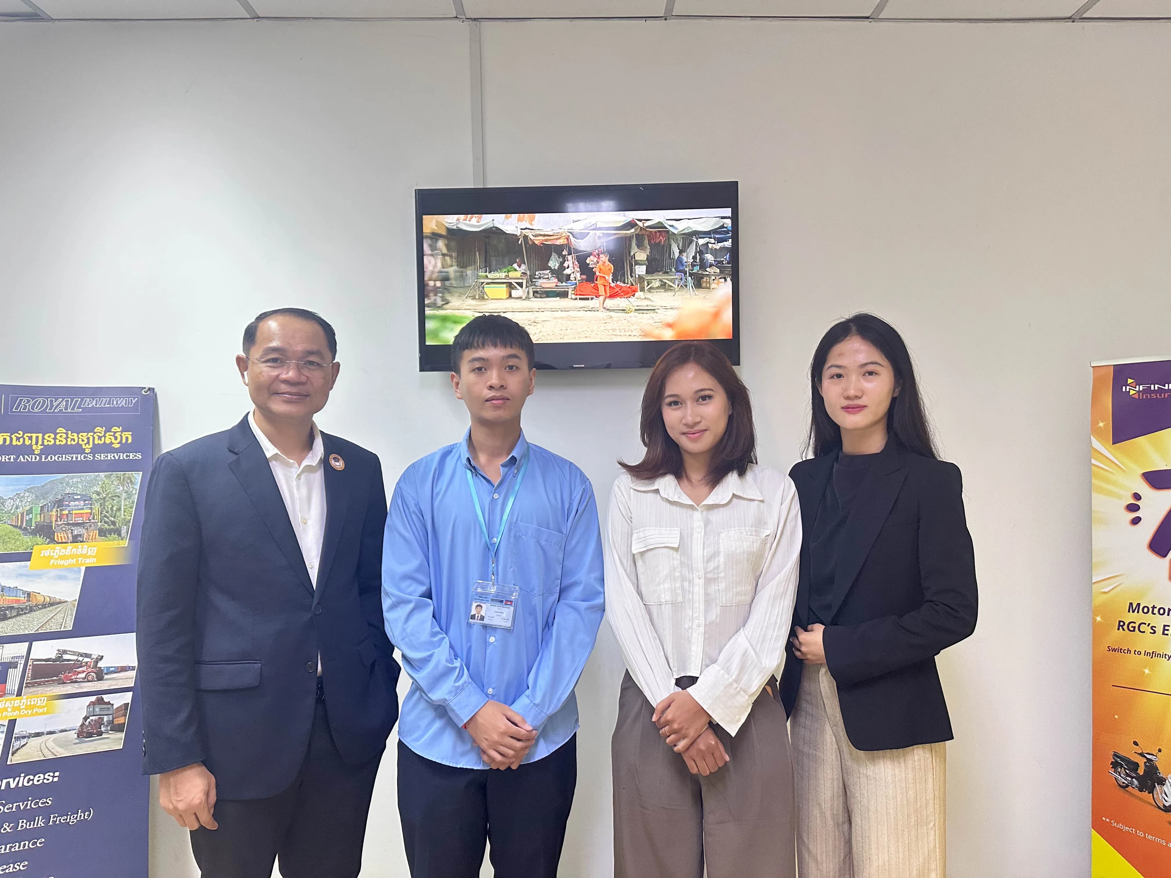 Royal Railway Interns Meeting 02.webp