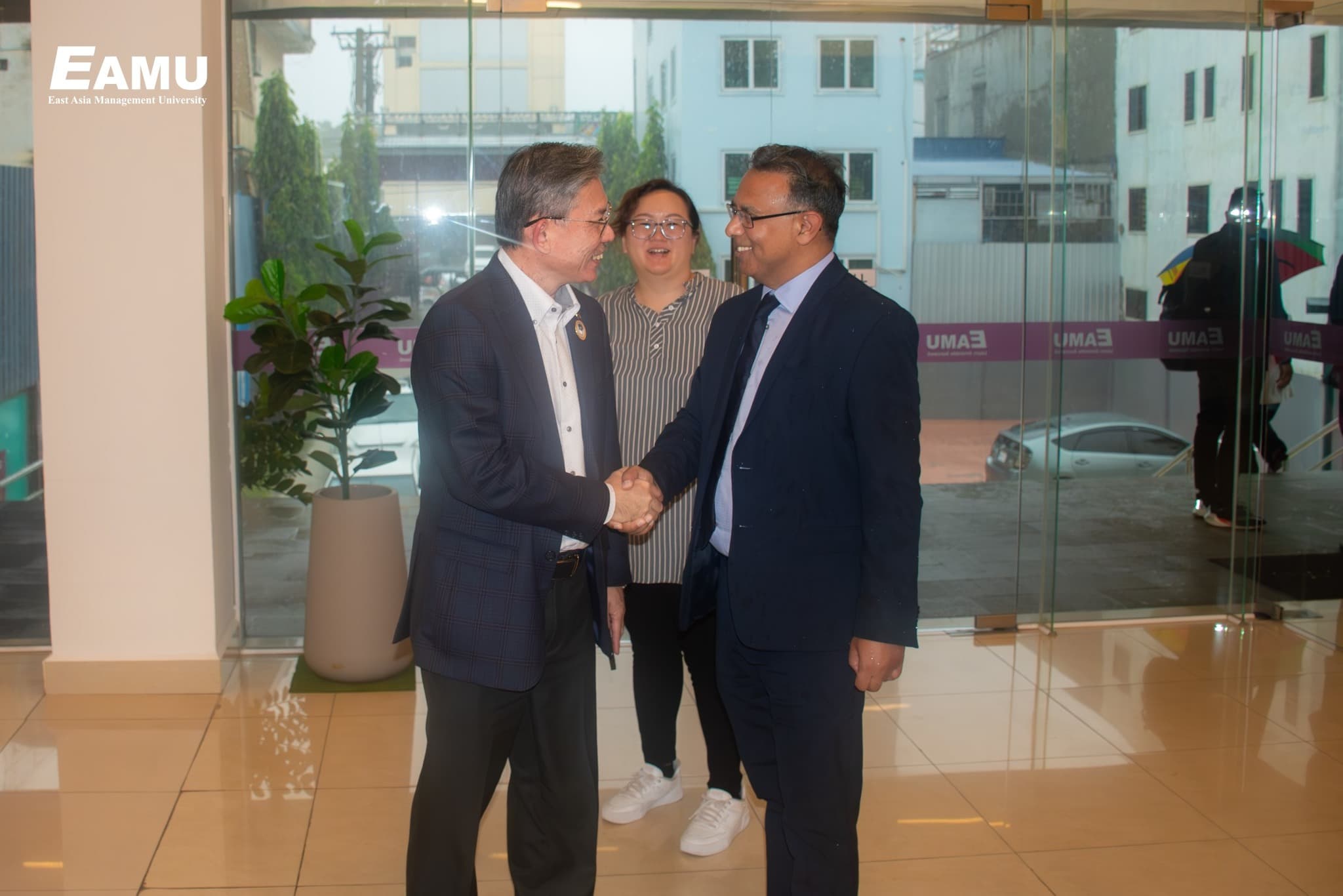 UOW visit EAMU 4.jpg