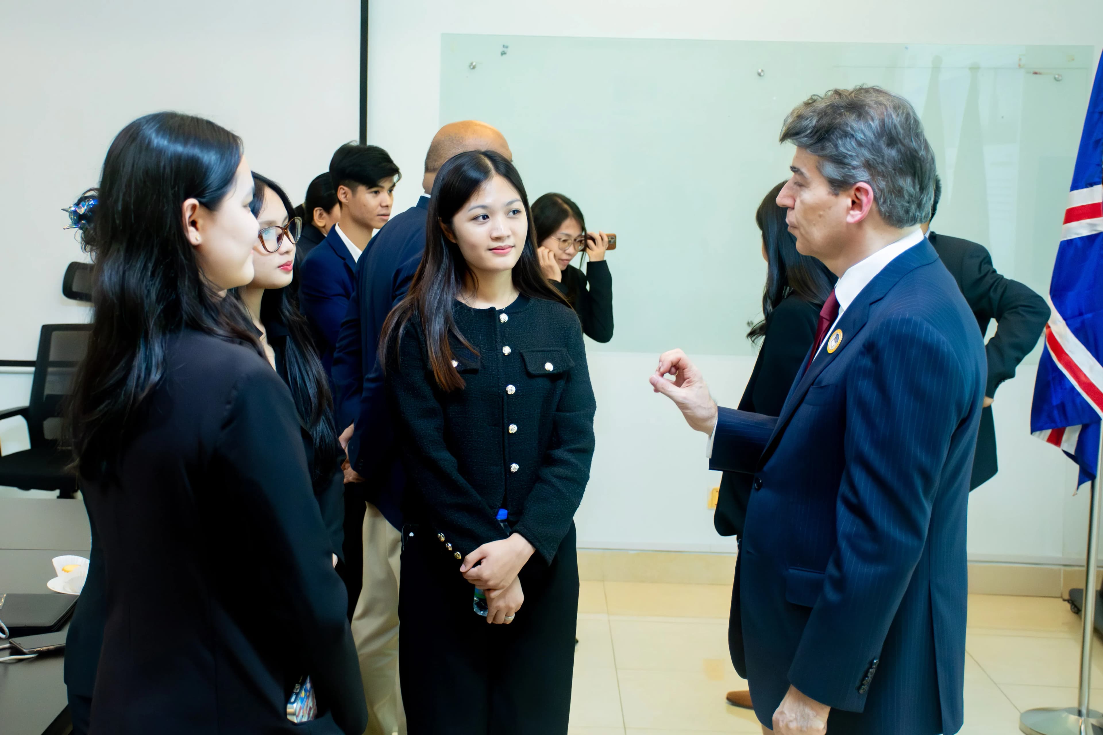 EAMU interns with Bridge Bank leadership at a company introduction presentation