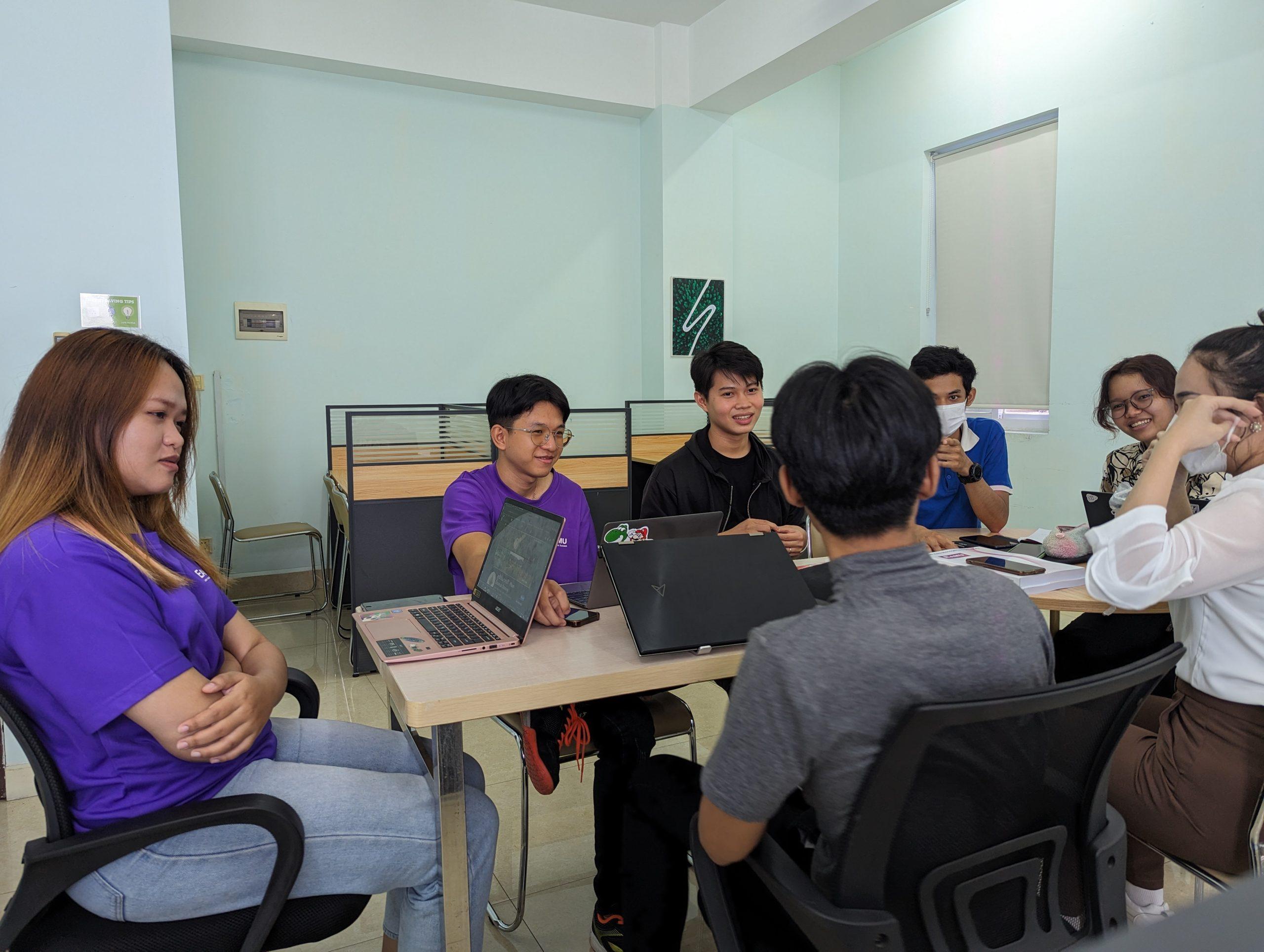 East Asia Management University has confortable library for student learning in phnom penh