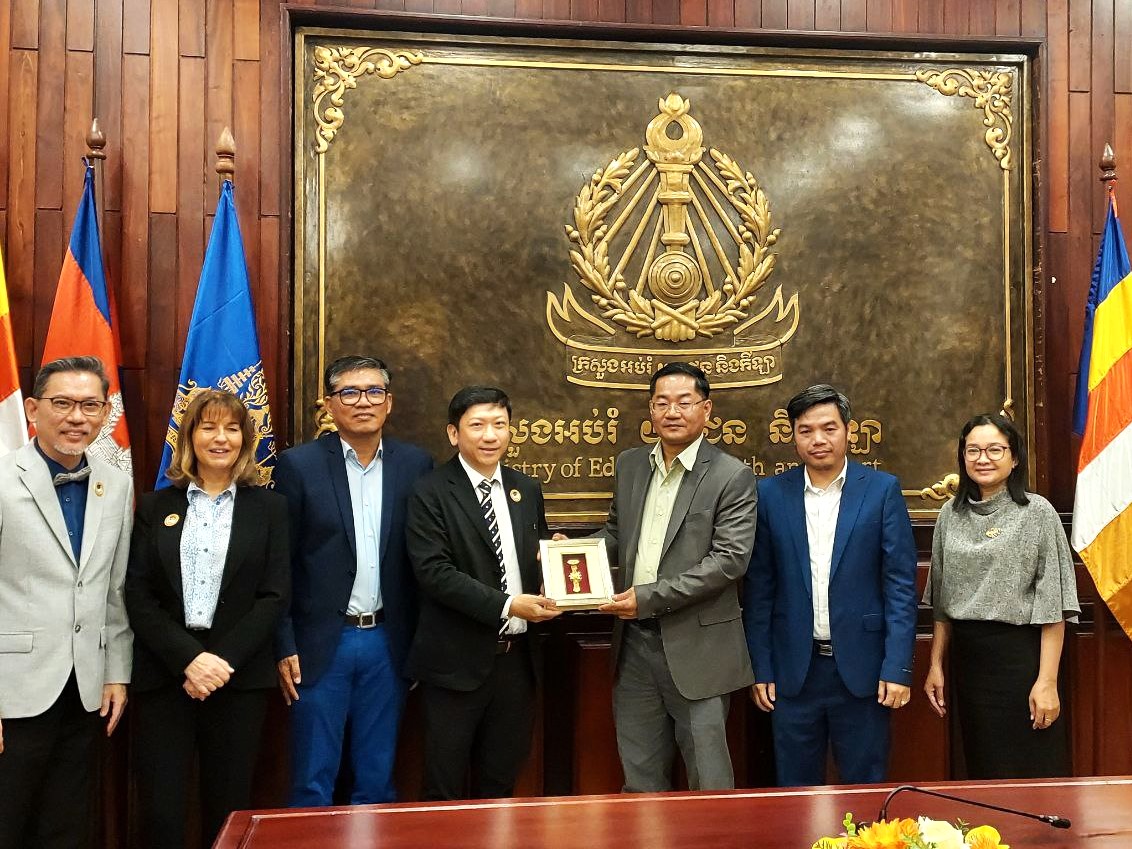 EAMU Pays Courtesy Visit to the Ministry of Education, Youth and Sport (MoEYS)